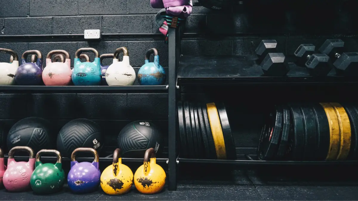 The powerlifting principal 3 hero